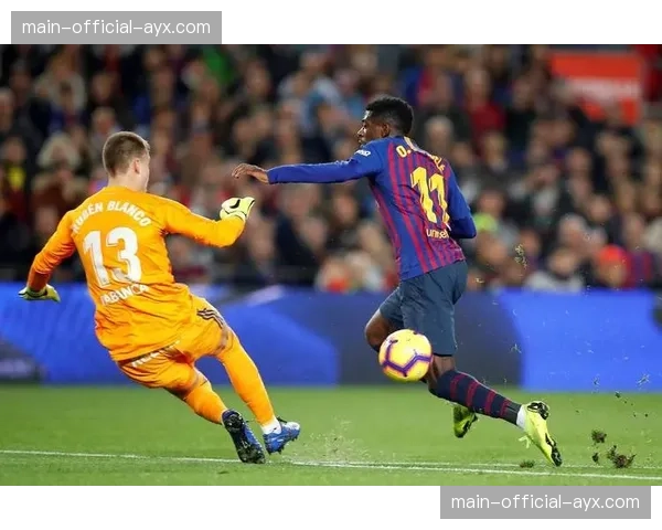 巴萨1-0小胜塞尔塔，莱万点射制胜，领先优势扩大到8分